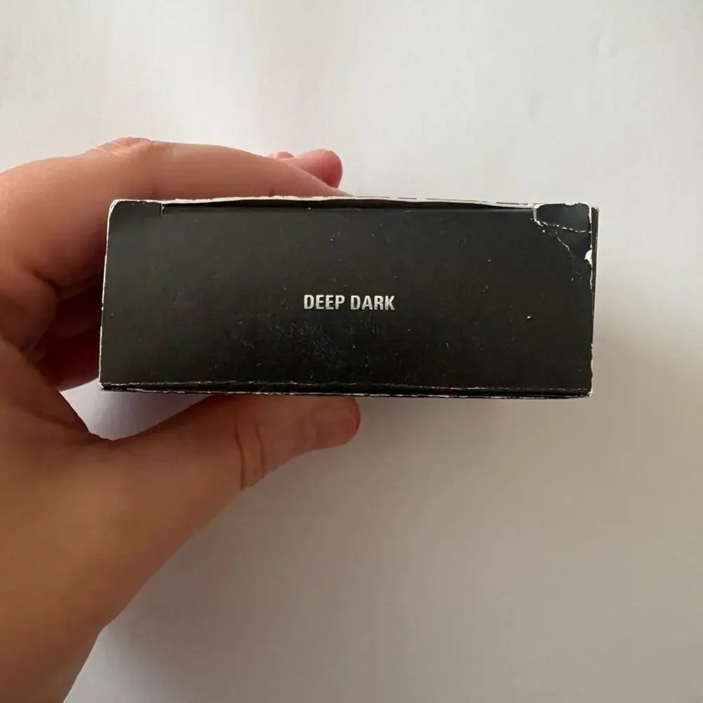 NWT Kylie cosmetics setting powder in shade deep dark